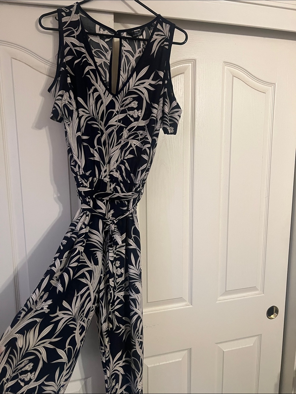 Mlle Gabrielle Navy & White Botanical Cold-Shoulder Jumpsuit